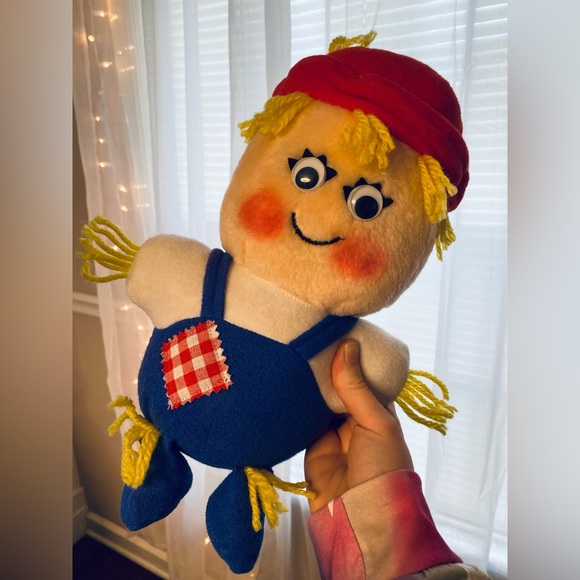 1982 and 1983 del monte Reddie tomato and shoo-shoo scarecrow vintage plushies - Picture 2 of 15